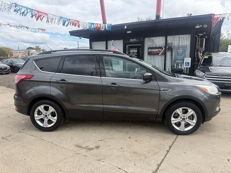 2016 FORD Escape