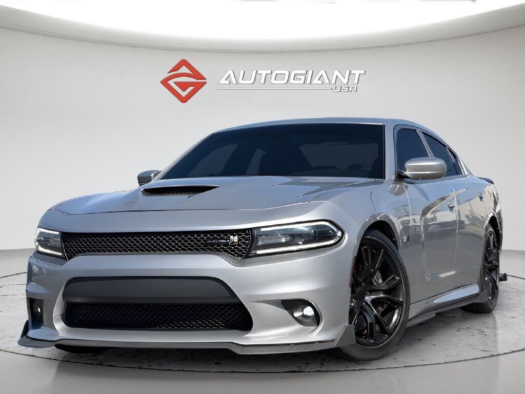 2017 DODGE Charger