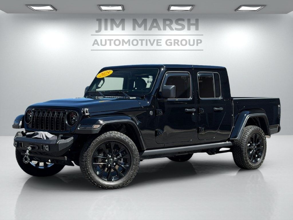 2025 JEEP Gladiator