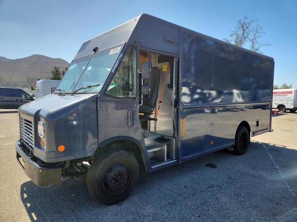 2020 FORD Commercial Chassis