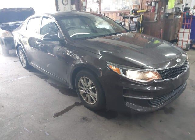 2018 KIA Optima