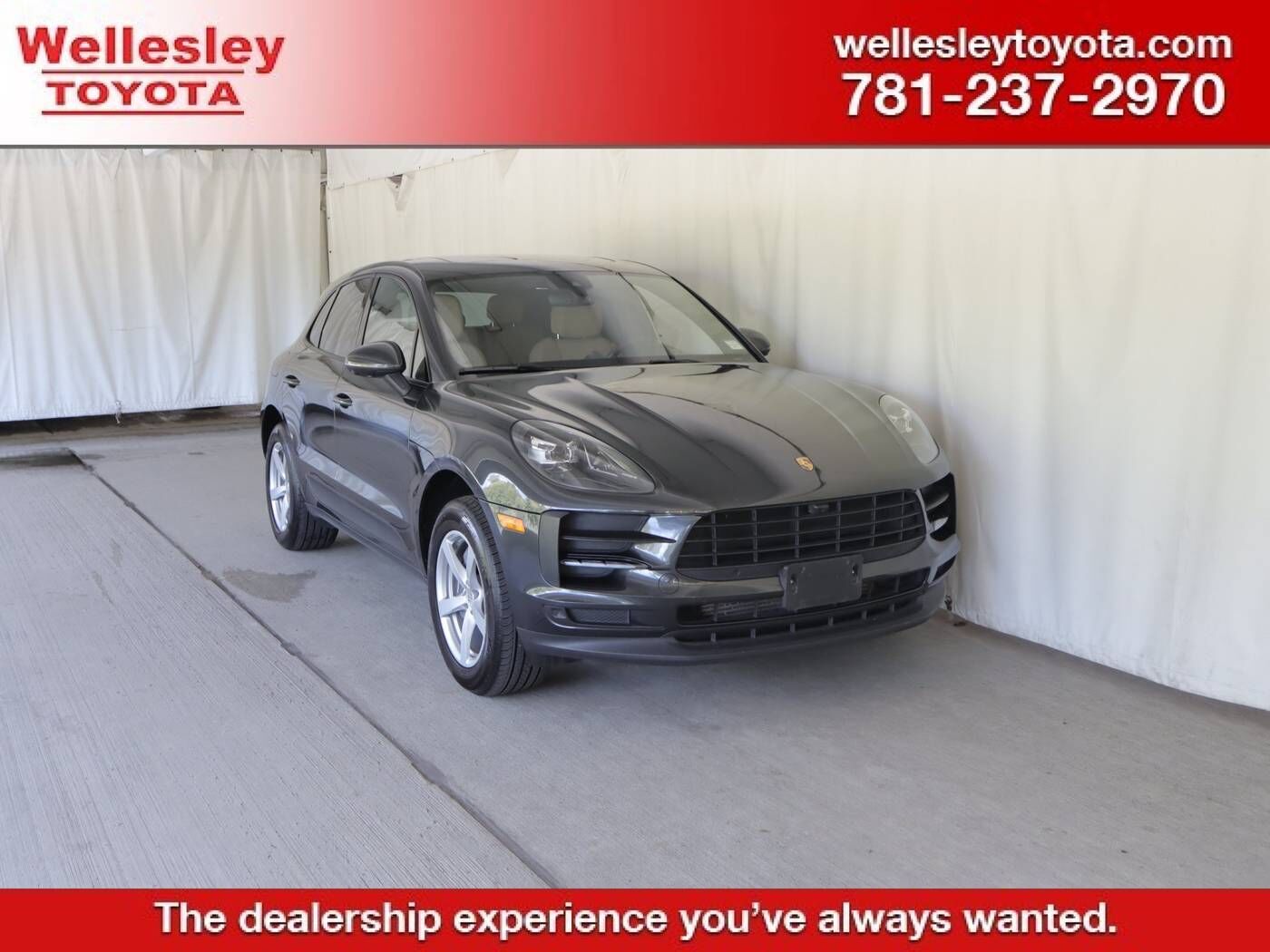 2021 PORSCHE Macan