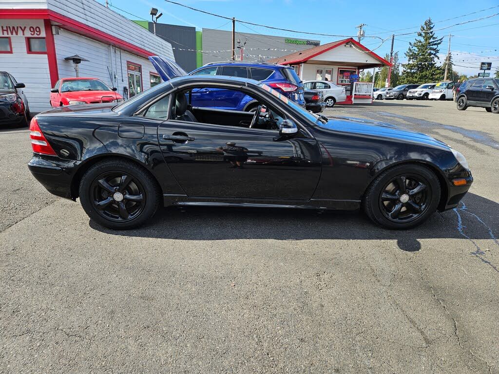 2004 Mercedes-Benz SLK-Class