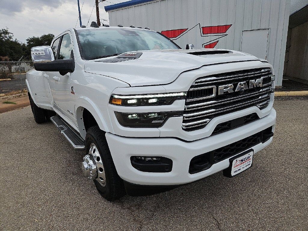 2027 RAM 3500