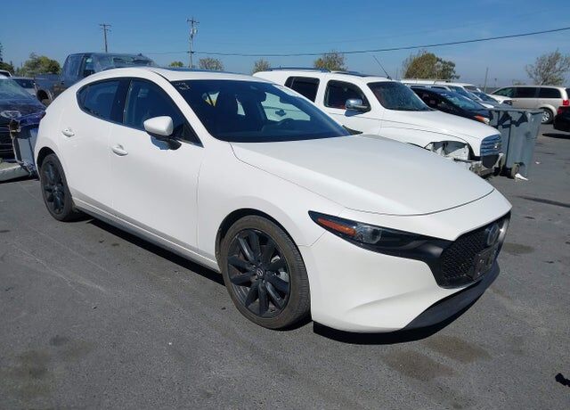 2020 MAZDA Mazda3
