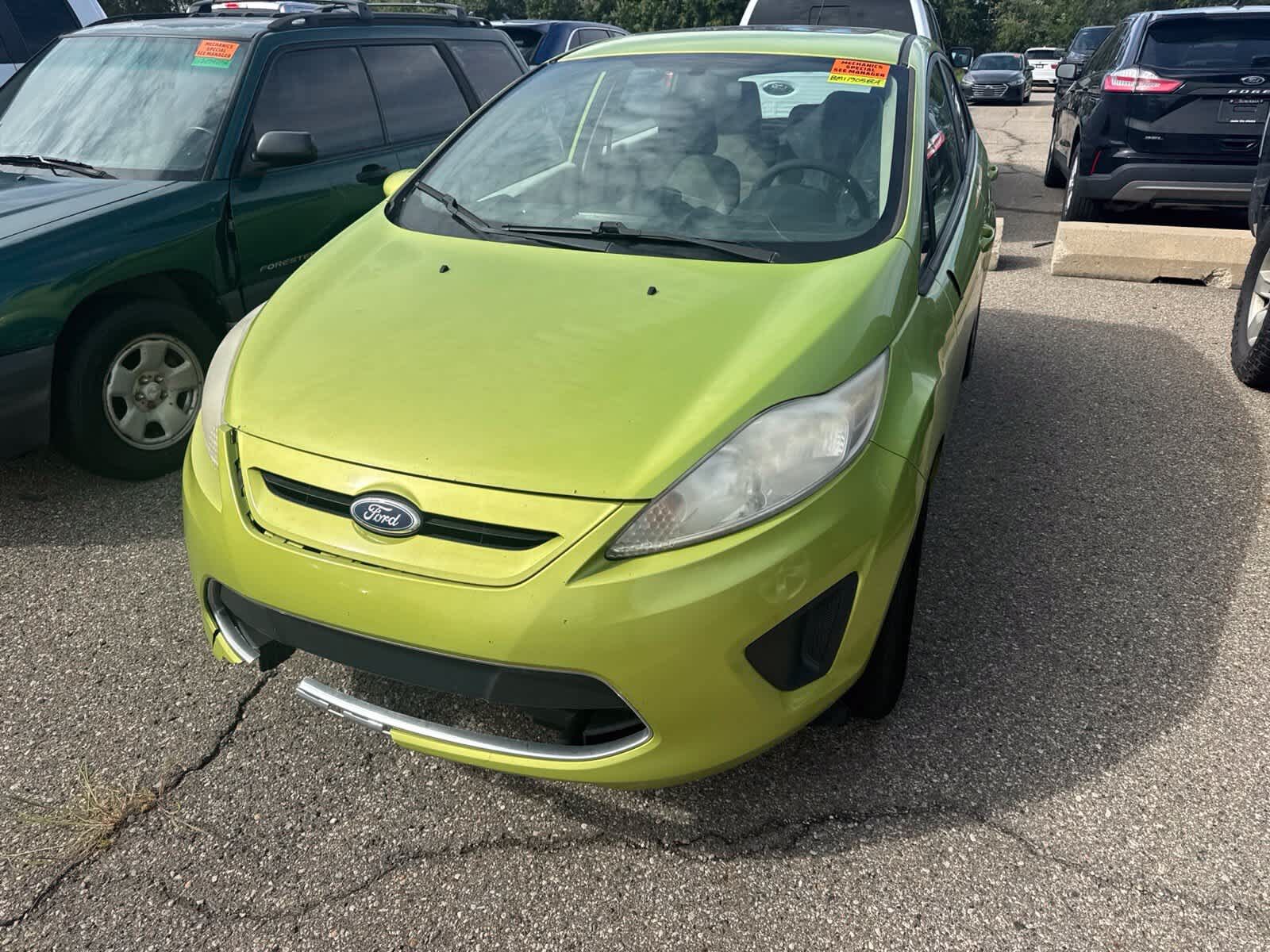 2011 FORD Fiesta