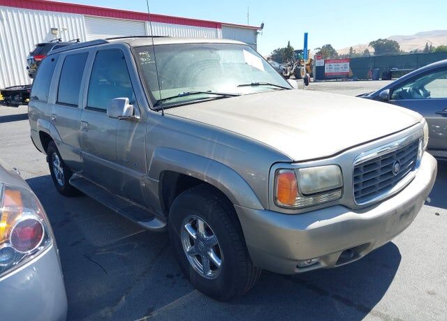 2000 CADILLAC Escalade