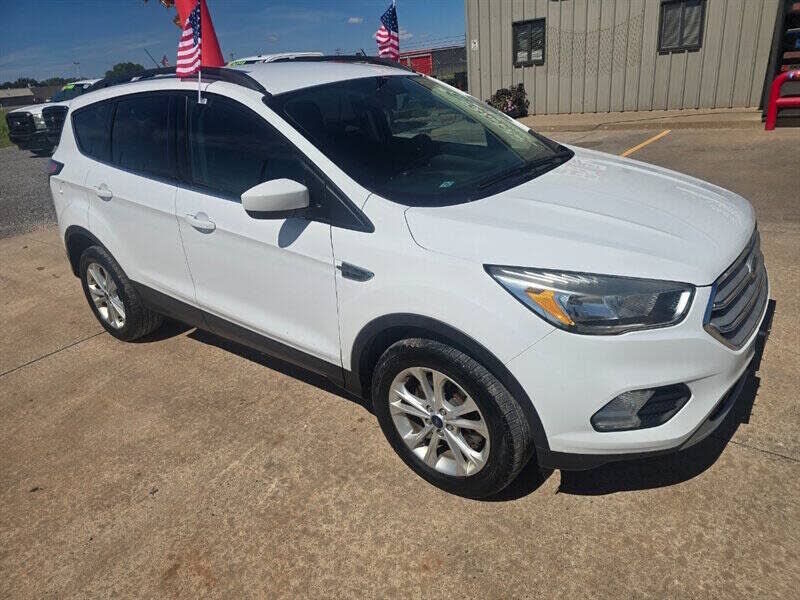 2018 FORD Escape