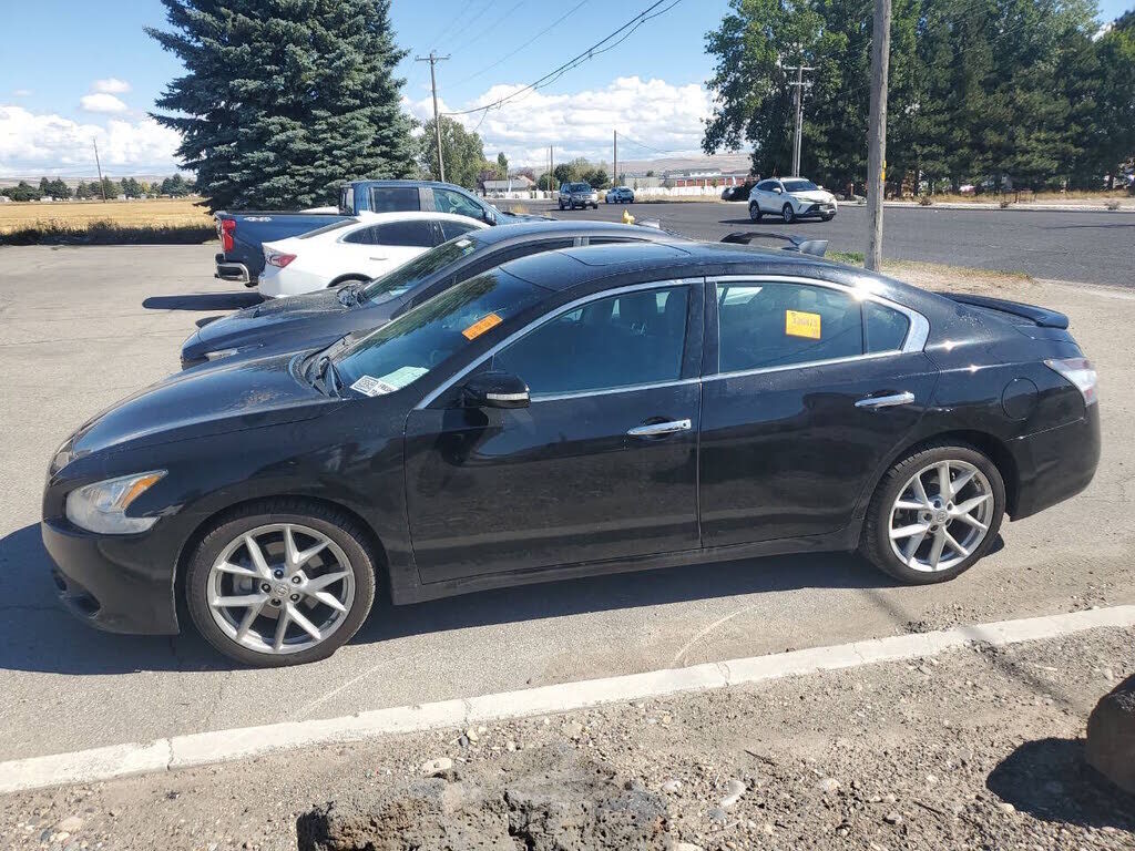 2014 NISSAN Maxima