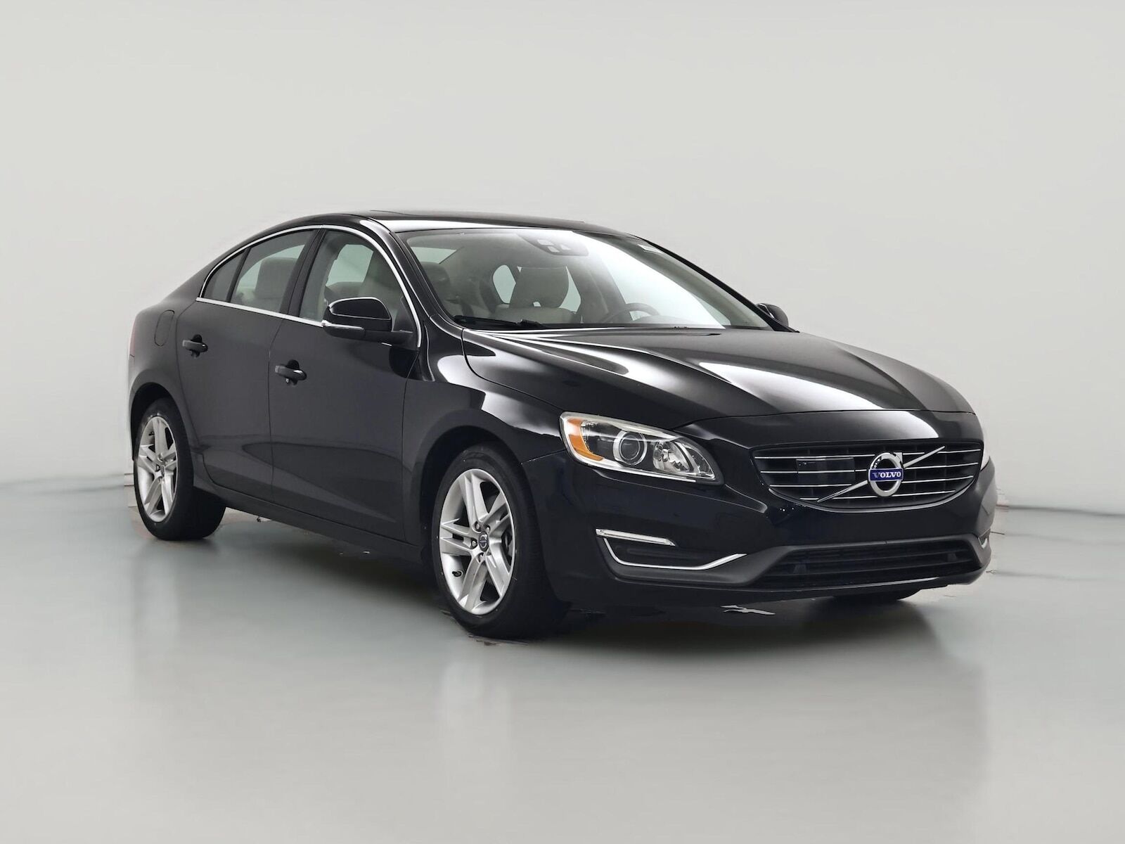 2015 VOLVO S60