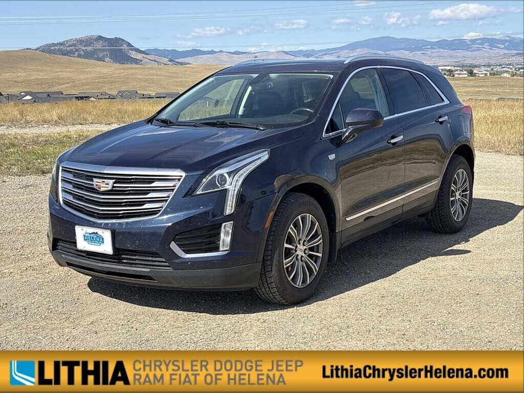 2017 CADILLAC XT5