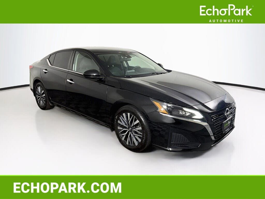 2023 NISSAN Altima