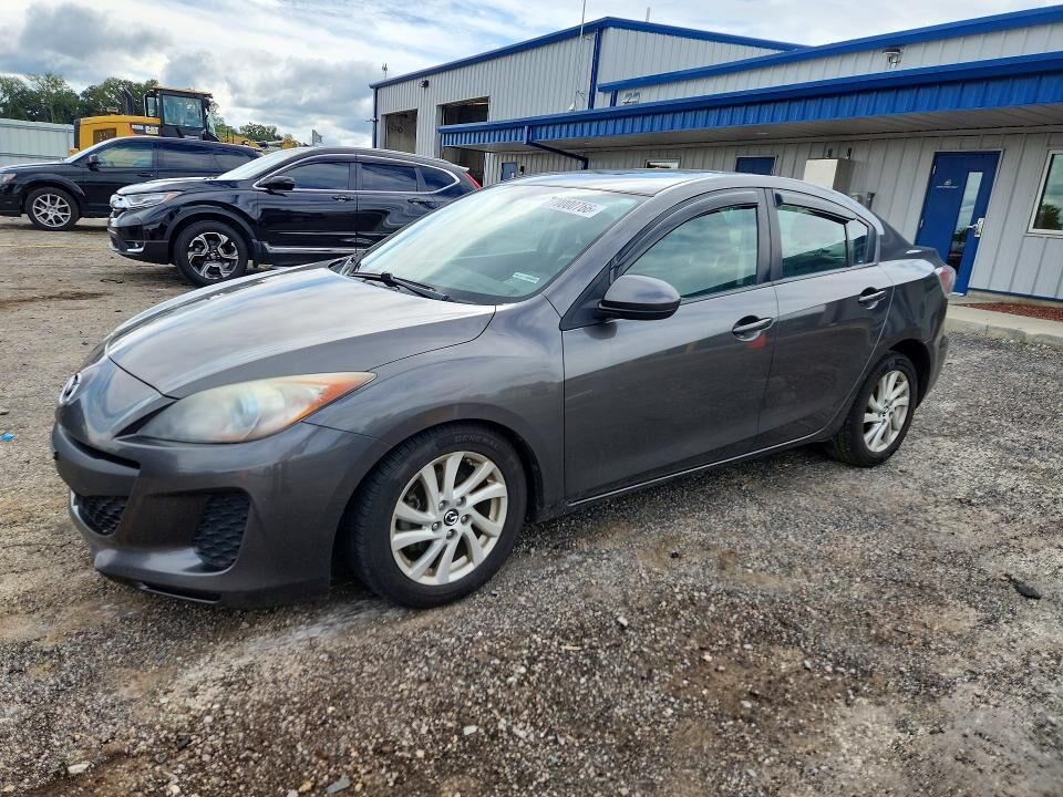 2013 MAZDA Mazda3