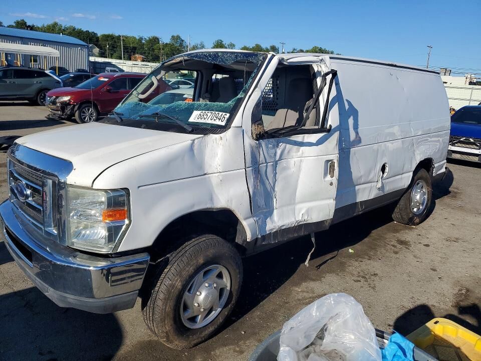 2013 FORD E-250