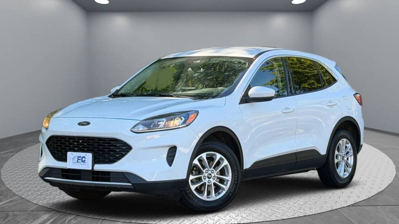 2020 FORD Escape