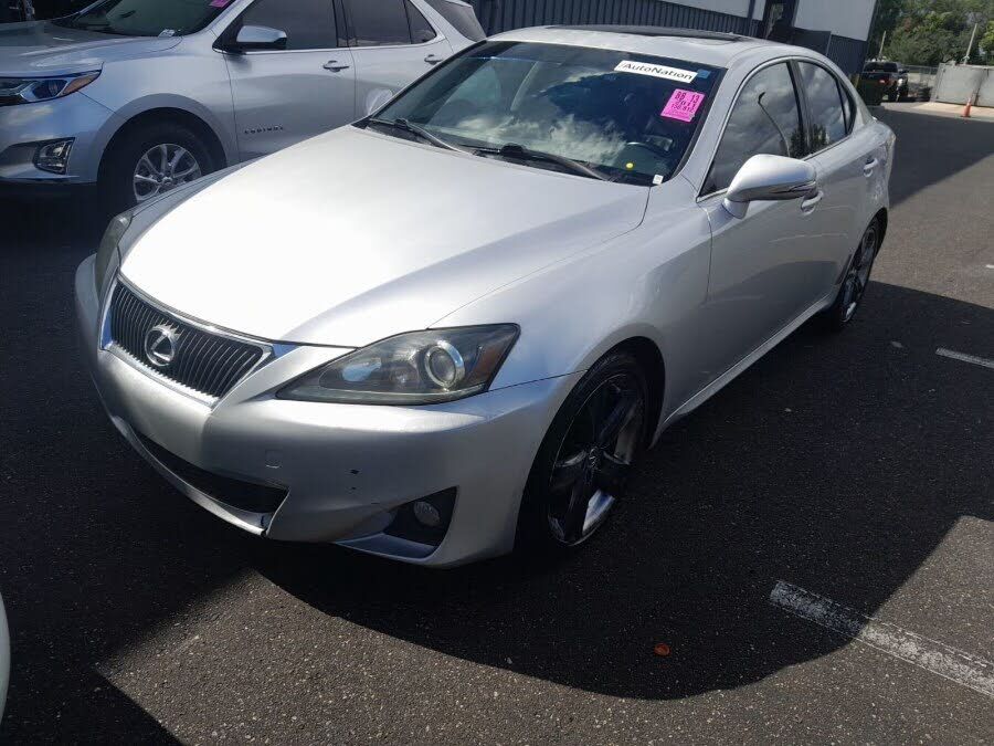 2011 LEXUS IS