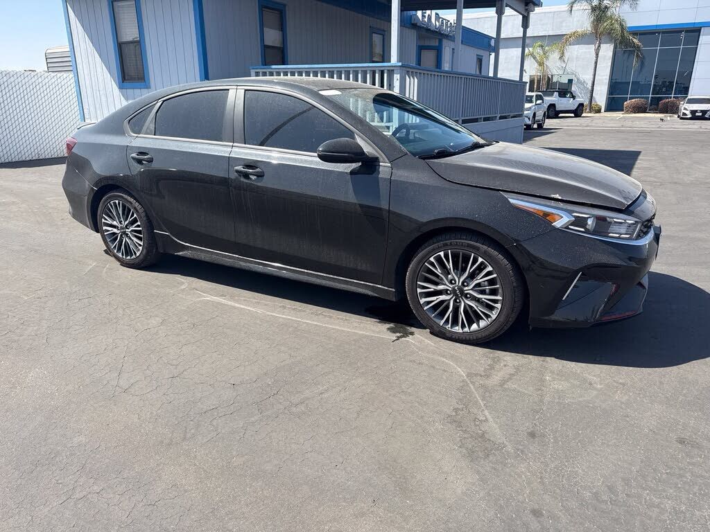 2024 KIA Forte
