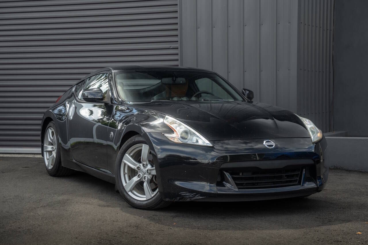 2012 NISSAN 370Z