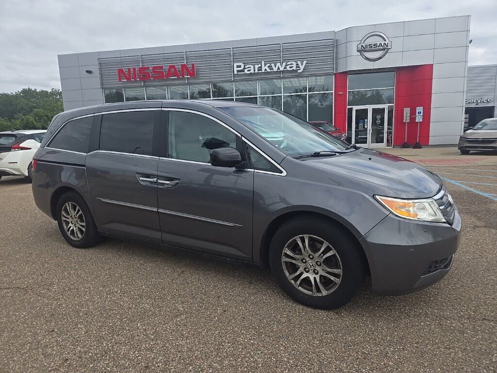 2011 HONDA Odyssey