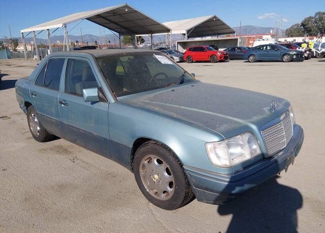 1994 MERCEDES-BENZ E-Class