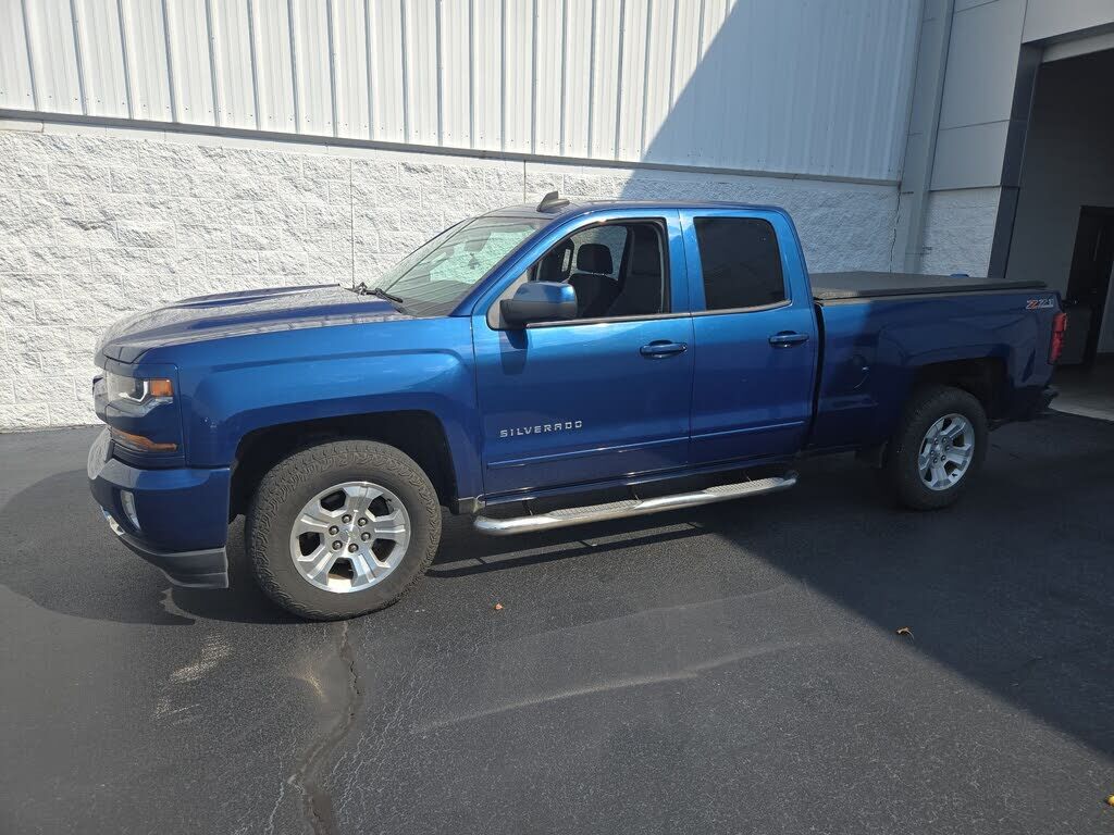 2017 CHEVROLET Silverado