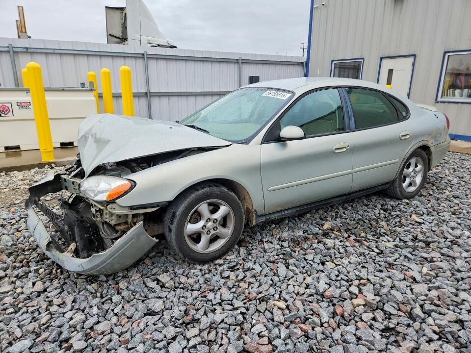 2004 FORD Taurus
