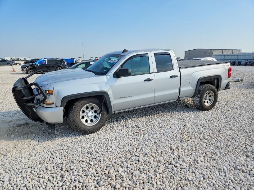2017 CHEVROLET Silverado