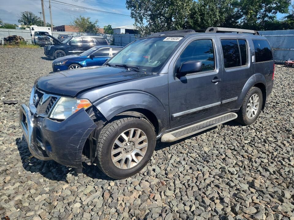 2012 NISSAN Pathfinder