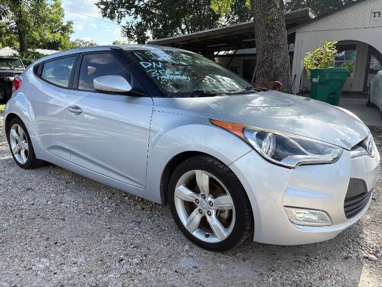 2015 HYUNDAI Veloster
