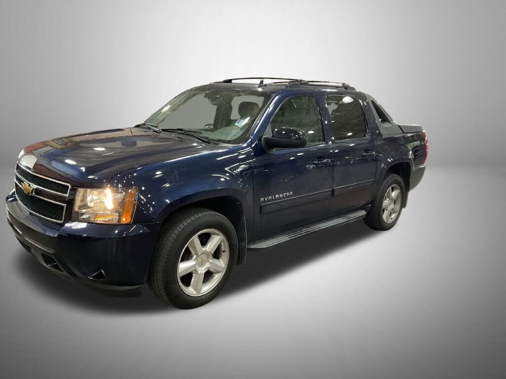 2011 CHEVROLET Avalanche