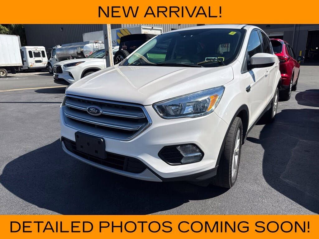2019 FORD Escape
