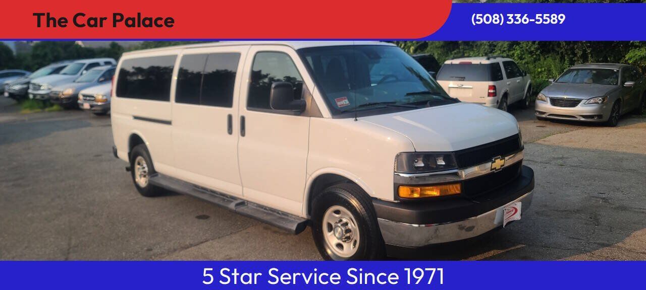 2019 CHEVROLET Express