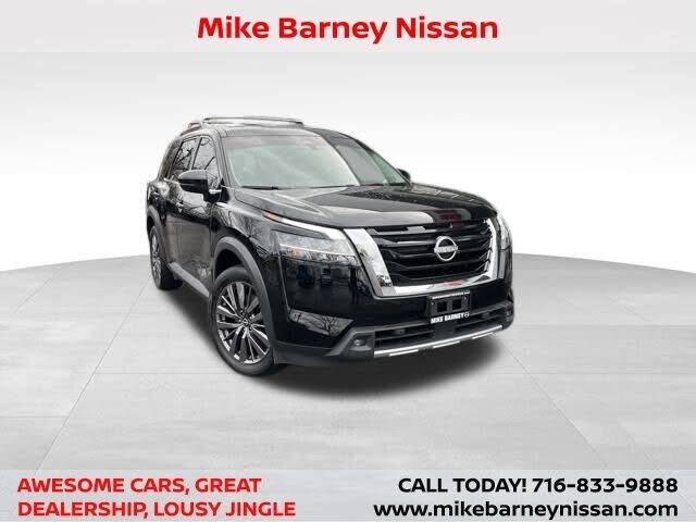 2022 NISSAN Pathfinder