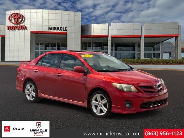 2013 TOYOTA Corolla
