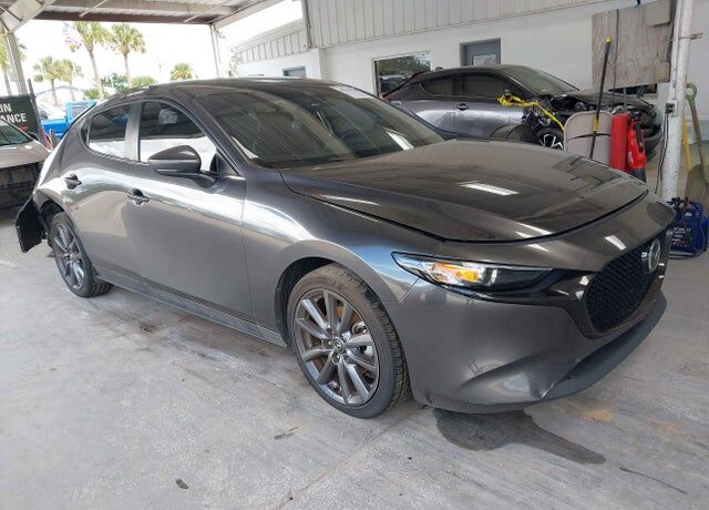 2021 MAZDA Mazda3