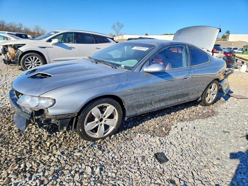 2005 PONTIAC GTO