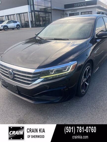 2021 VOLKSWAGEN Passat
