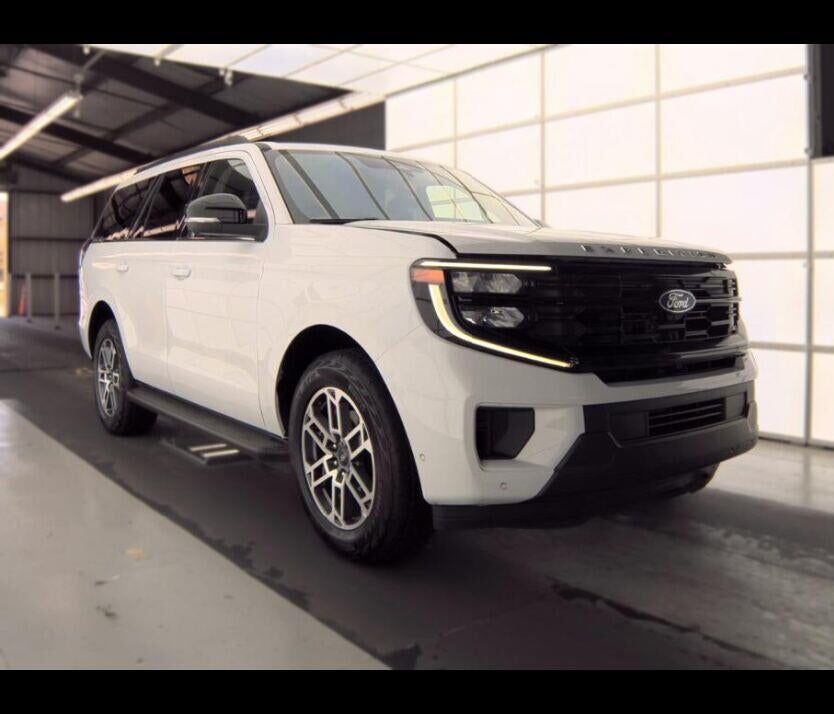 2025 FORD Expedition
