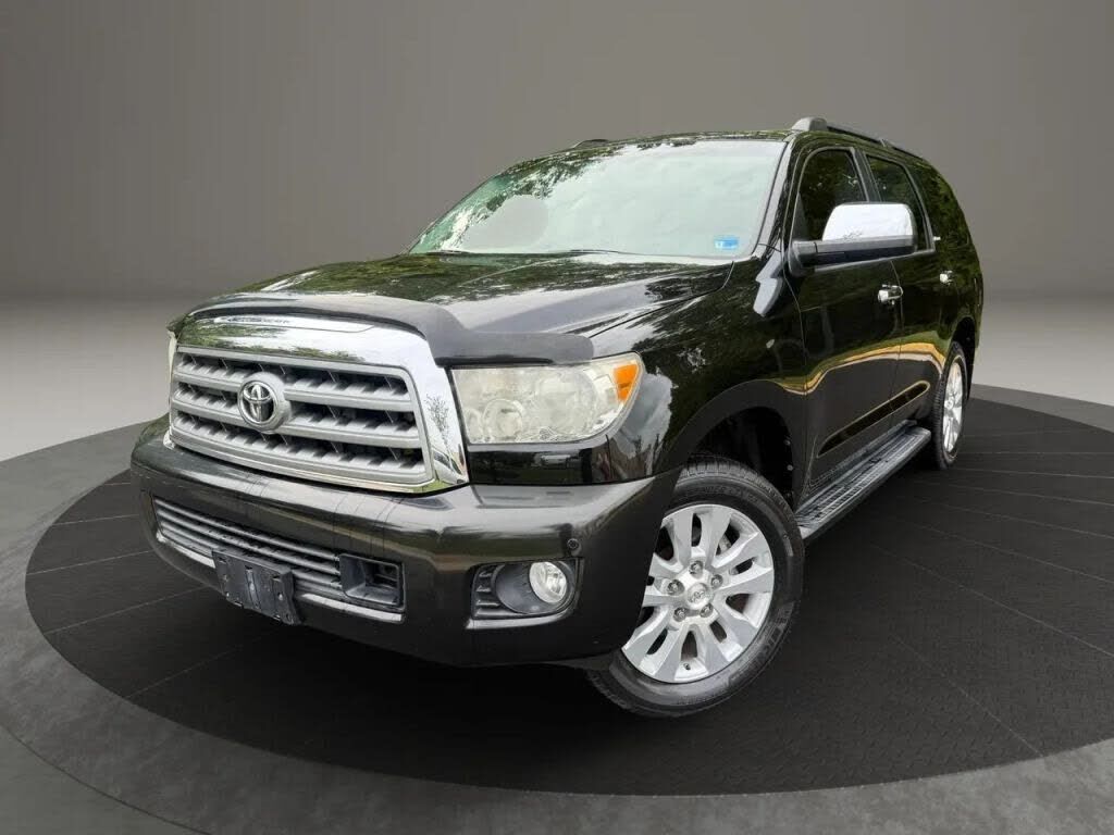 2012 TOYOTA Sequoia