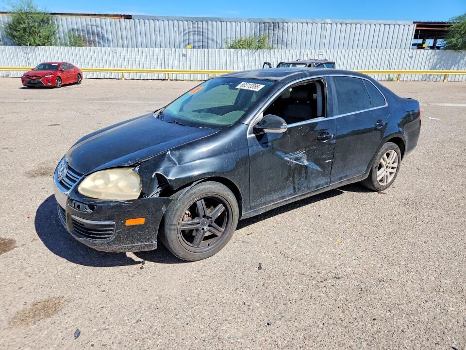 2005 VOLKSWAGEN Jetta