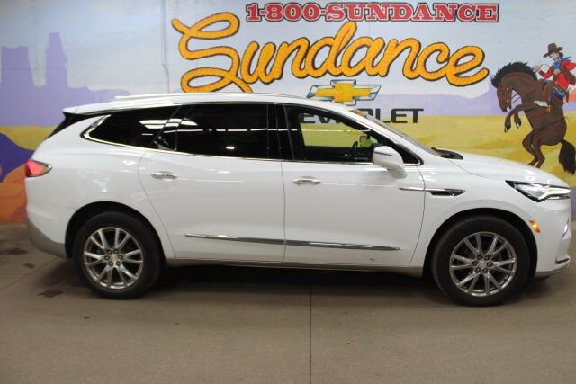 2022 BUICK Enclave