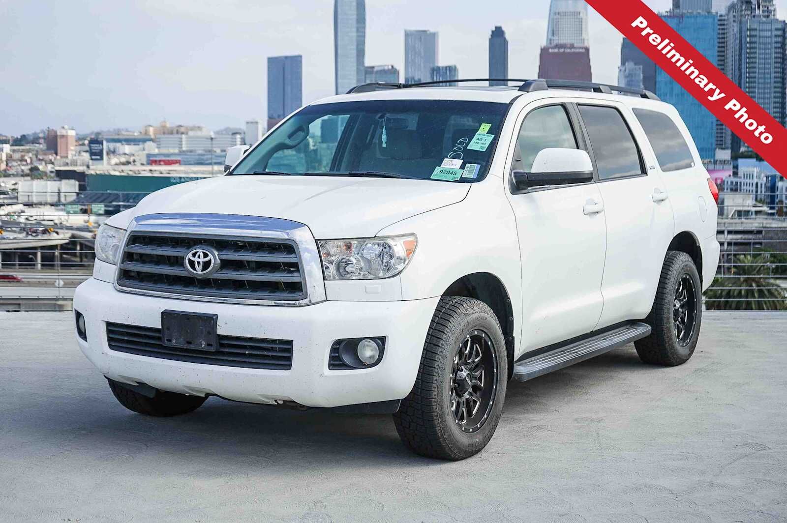 2017 TOYOTA Sequoia