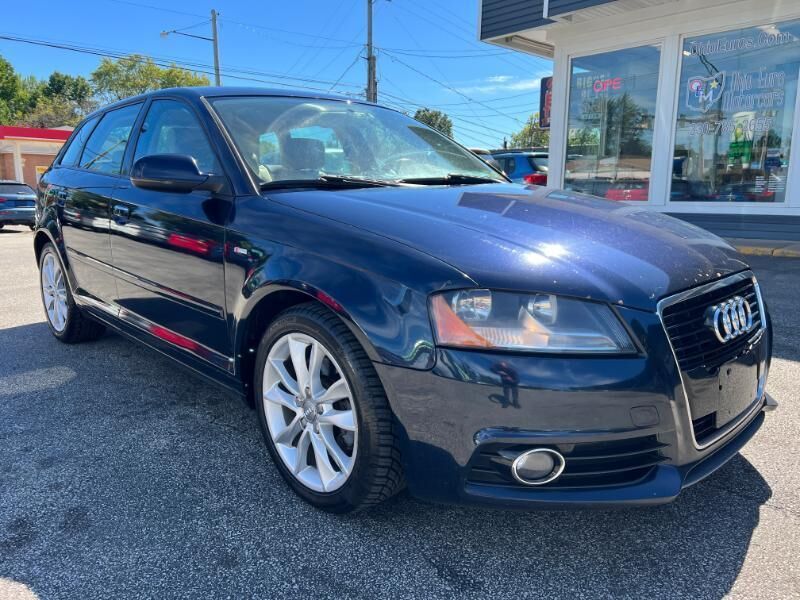 2011 AUDI A3
