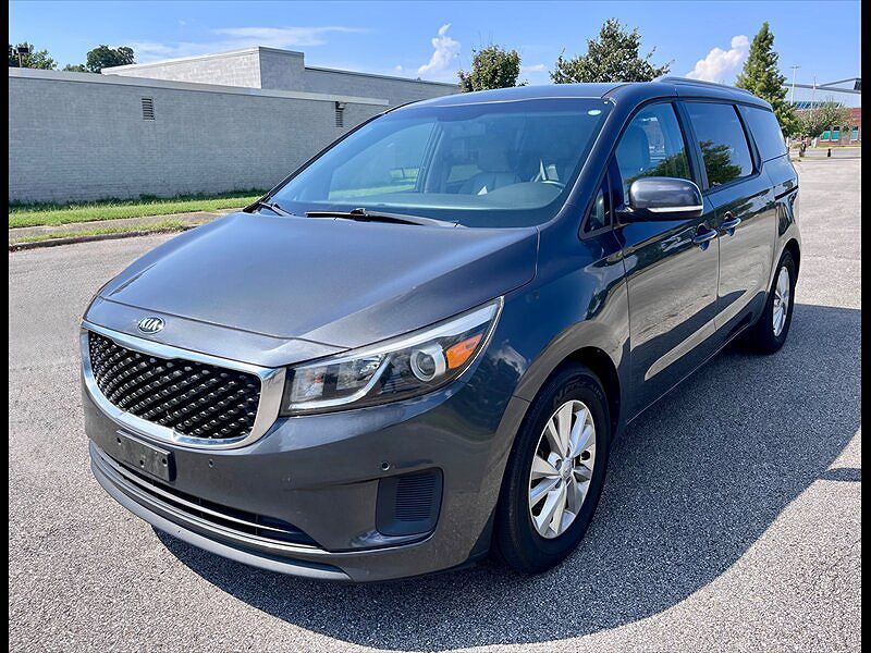 2017 KIA Sedona