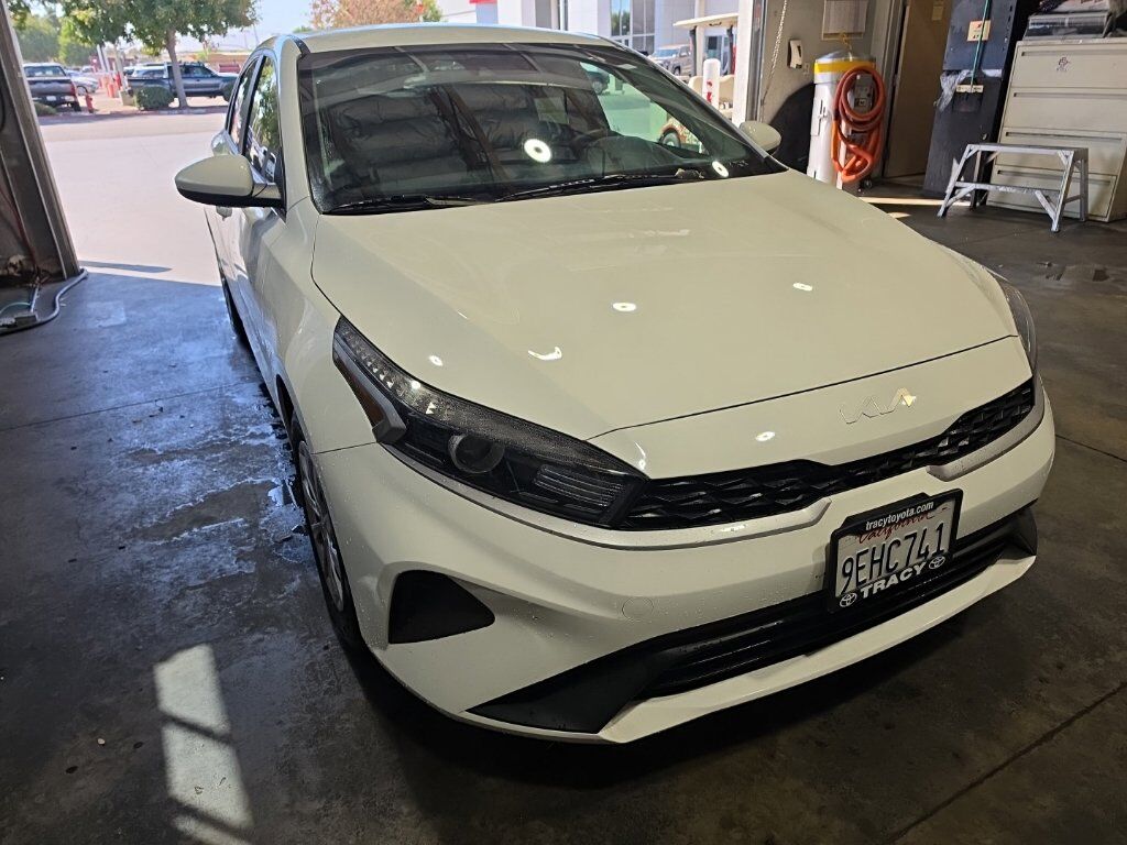 2023 KIA Forte