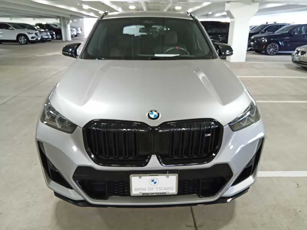 2024 BMW X1
