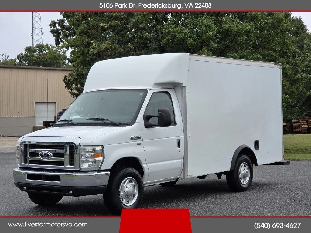 2016 FORD E-350