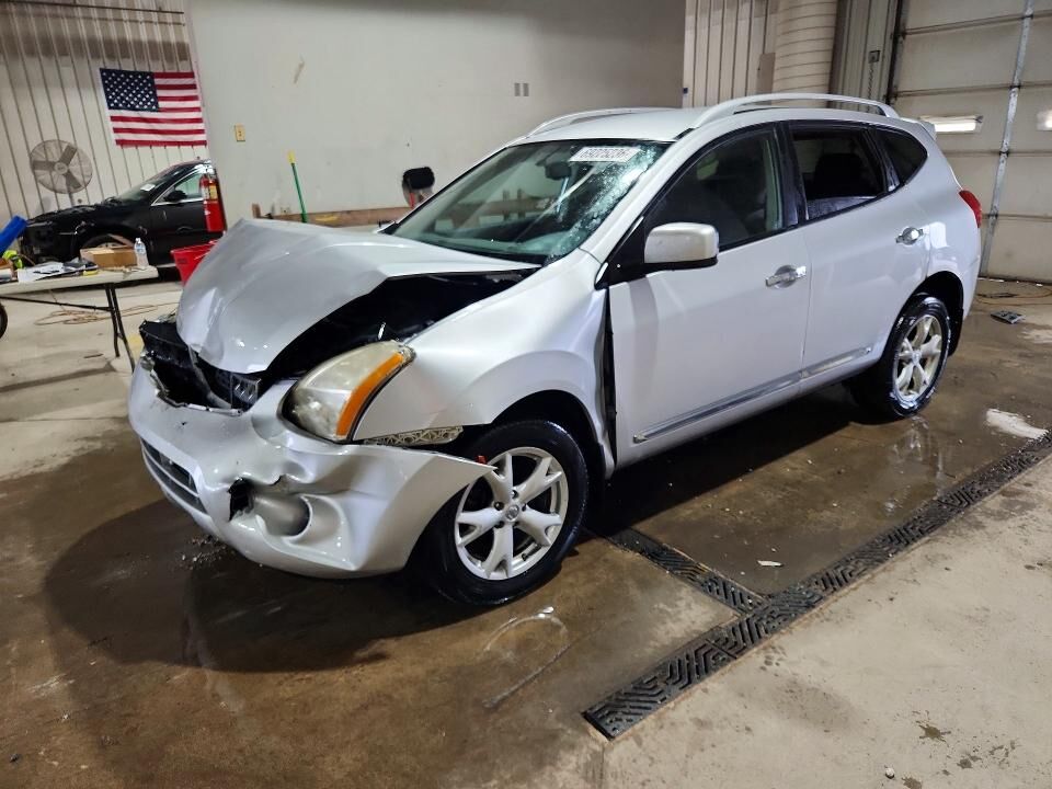 2011 NISSAN Rogue