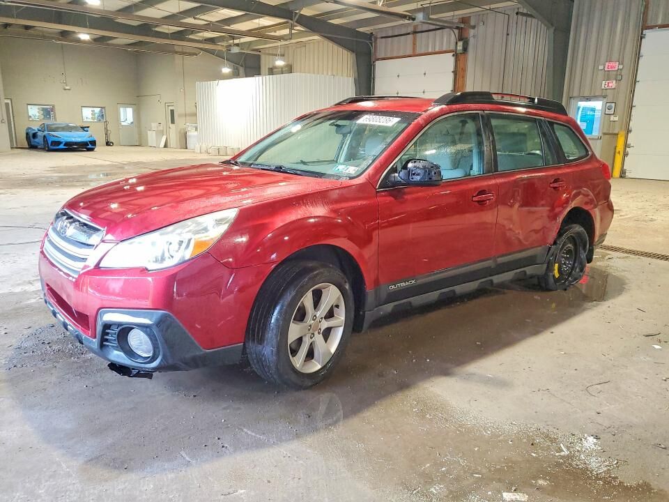 2014 SUBARU Outback