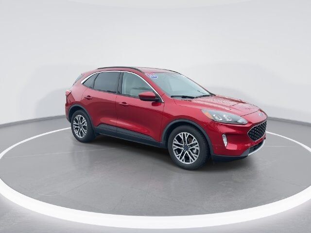 2020 FORD Escape